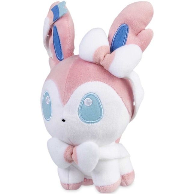 Sylveon Pokémon Dolls Plush - 7 ½ In.
